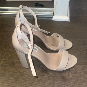 Steve Madden Women's Cream Block Heel Sandals